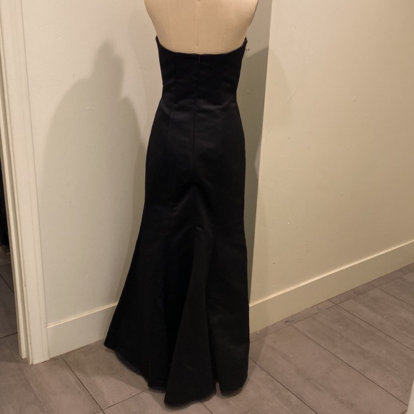 Black Gunnesax Strapless Formal Dress - Picture 7 of 8